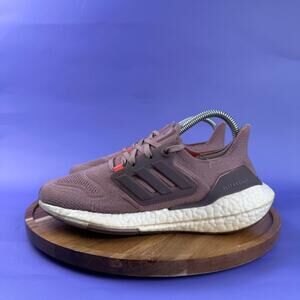 YOUTH ADIDAS ULTRA BOOST 22 SIZE 5 WOMENS 6.5